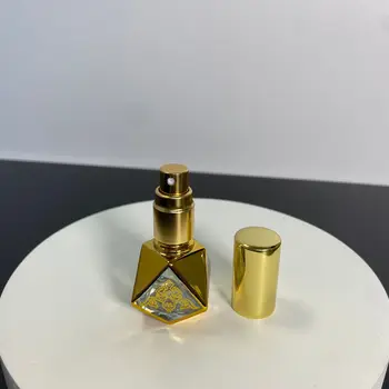 8ml Diamond Tuščia Stiklo Kvepalų Purškimo Butelis, dezinfekavimo priemonės Dozatorius Dulkių Kelionės Daugkartiniai Maži Nešiojamieji Aukso Purškimo Papildymo Butelis